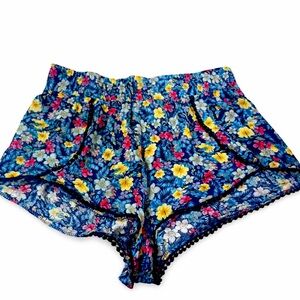 Love Tree Sexy Gauzy Floral Print Shorts – Large (L) 🌸✨